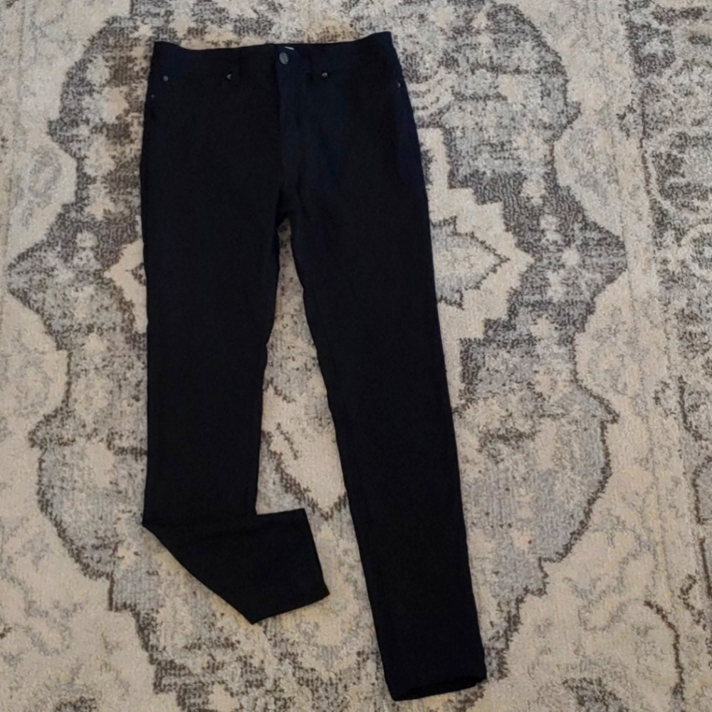 Excellent conditon XL YMI Hyperstretch Black Pant